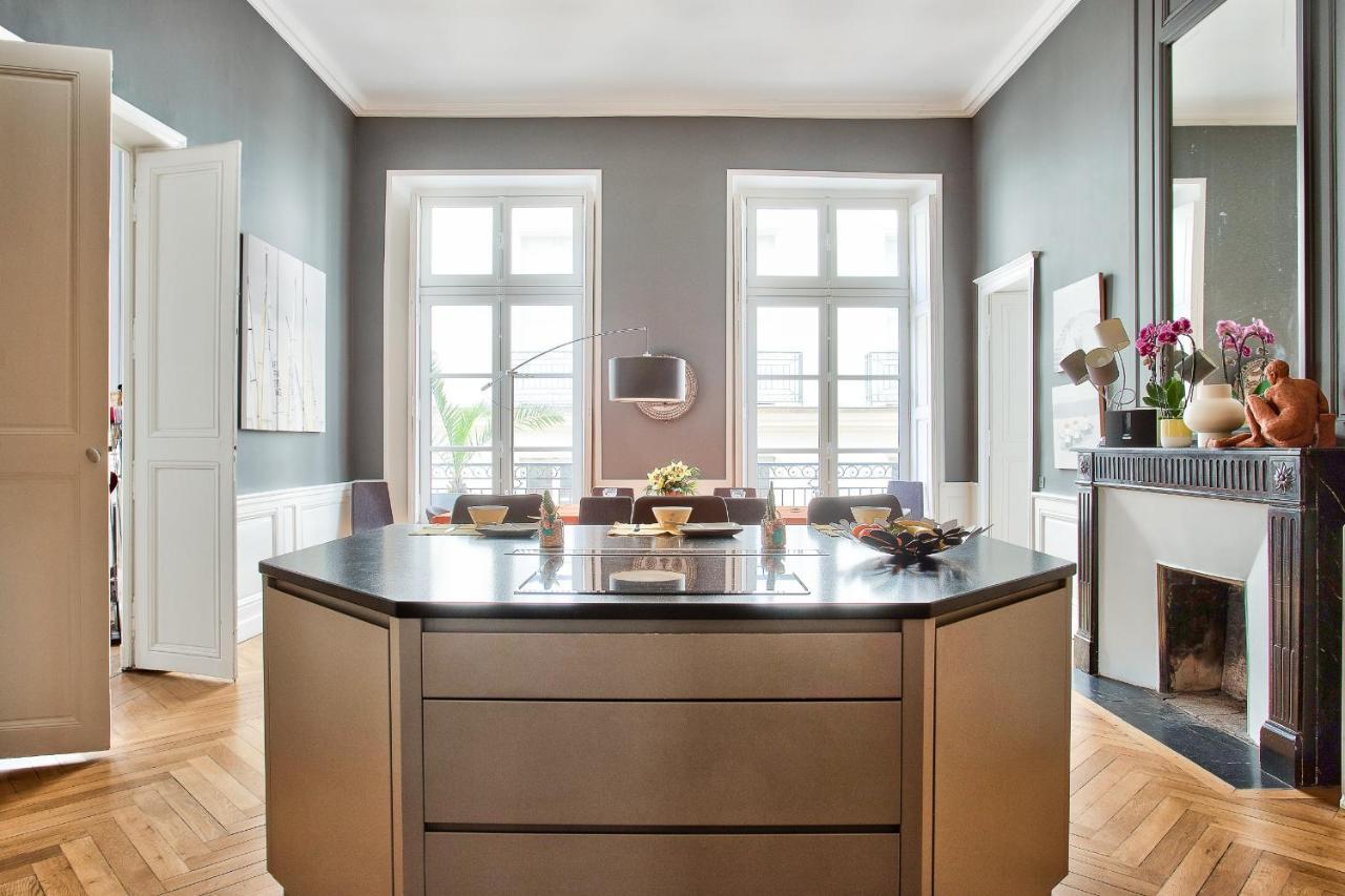 En Plein Centre Ville Appartement D'Exception Nantes Eksteriør bilde