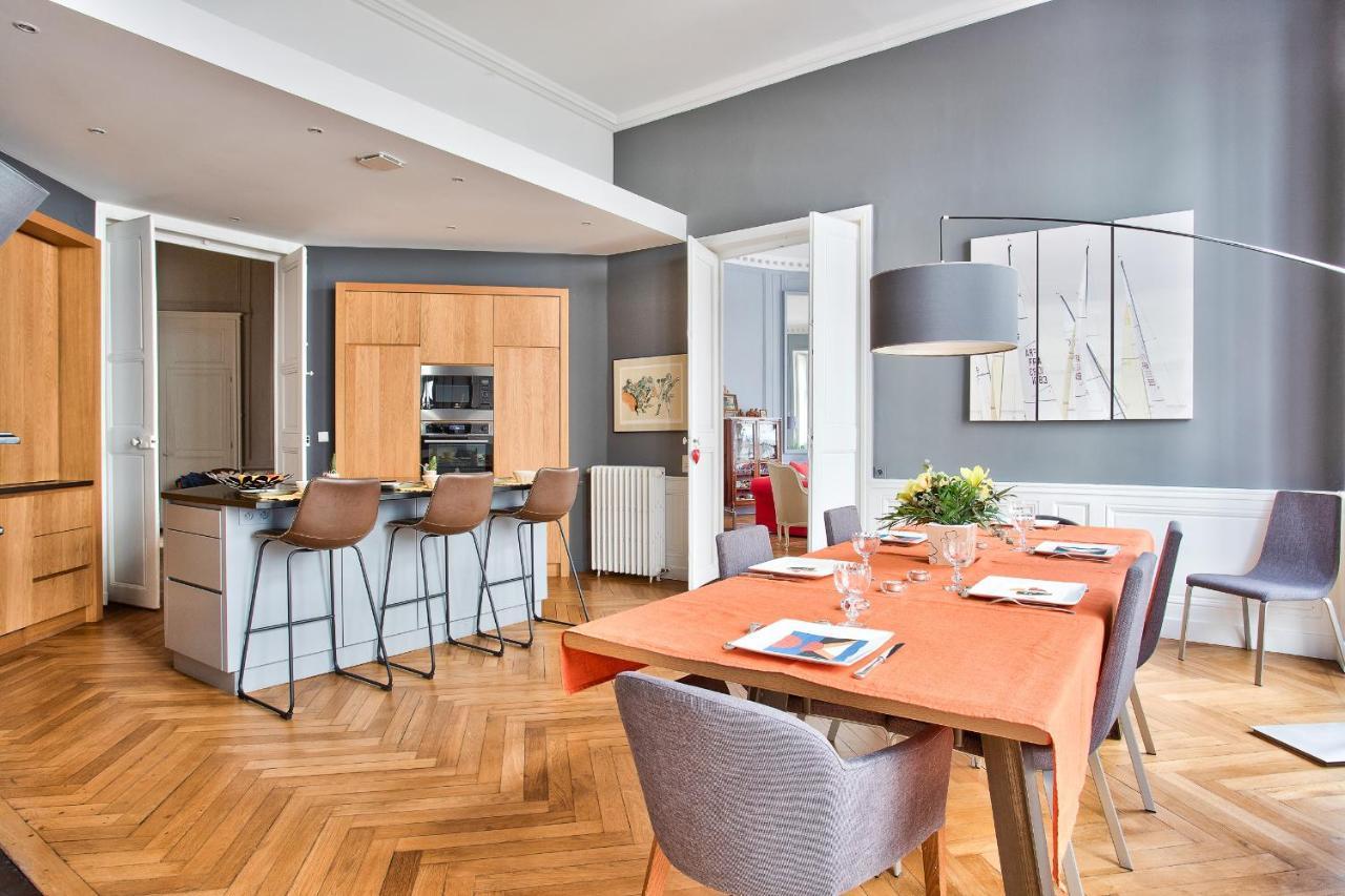 En Plein Centre Ville Appartement D'Exception Nantes Eksteriør bilde